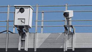 Tráfico sanciona cada minuto a seis conductores por exceso de velocidad