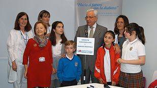 El Hospital Ramón y Cajal trata a 400 menores diabéticos al año