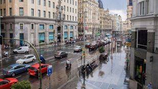 La lluvia vuelve a poner en alerta a la capital