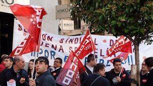 Cemusa alcanza un preacuerdo con los sindicatos y la reestructuración afectará a 115 trabajadores