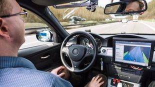 Renault, apoyo total al vehiculo autónomo