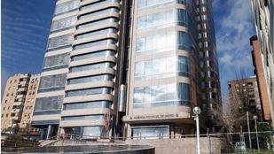 Un jurado popular declara no culpable a un anciano acusado de disparar en la sien a su mujer