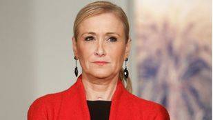 Cifuentes envía un burofax a Maestre pidiéndole una "rectificación pública" por llamarle "jefa de los que apaleaban"