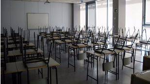 Las familias con hijos sordos reivindican el uso de la lengua de signos en las aulas