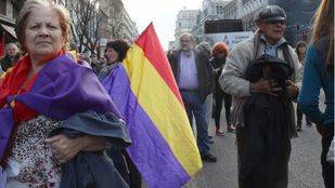 Ahora Madrid no sancionará por exhibir banderas republicanas