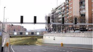 Dos agentes de Policía evitan el suicidio de una mujer en la M-30