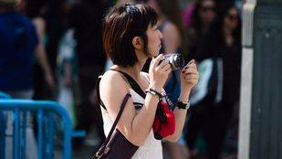 El 70% de las personas que viajan solas son mujeres