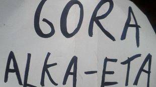 La AVT pide citar a declarar a Alberto San Juan y Gloria Muñoz por reproducir la obra de los titiriteros