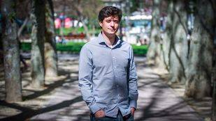 Miguel Ongil: "Cifuentes solo actúa a golpe de titular pero no ha hecho una limpia"