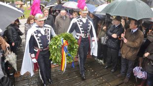 Los judíos rememoran el Holocausto en el parque Juan Carlos I