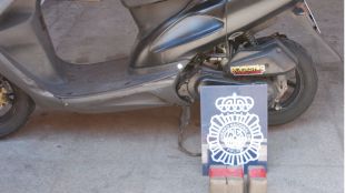 Detienen a dos individuos en Hortaleza tras una persecución en moto