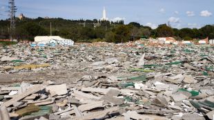 Un campo de batalla en el corazón industrial de Getafe