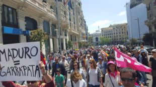 Opositores venezolanos recorren Madrid contra la "crisis" de Maduro