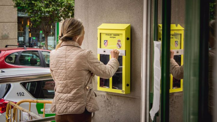 Así son las papeleras-urnas para votar por el próximo campeón de Champions