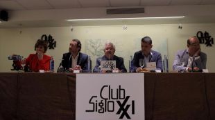 Sólo tres políticos valientes se atreven con Jáuregui y Quevedo