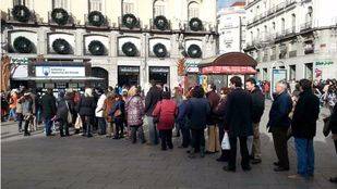El Ayuntamiento regulará la venta de lotería en la Puerta del Sol