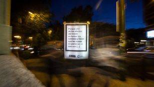 Cervantes se infiltra en lonas publicitarias por toda la capital