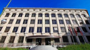 Un comisionista cobró 2,3 millones "irregulares" en la venta de viviendas de EMVS, según Ahora Madrid