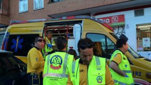 Un atraco en un súper de San Blas acaba con dos heridos