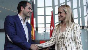 Cifuentes pone como ejemplo el funcionamiento de la Comunidad e invita a C's a pactar a nivel nacional