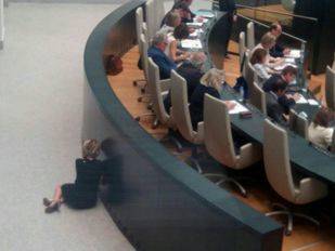 La trastienda de los plenos municipales