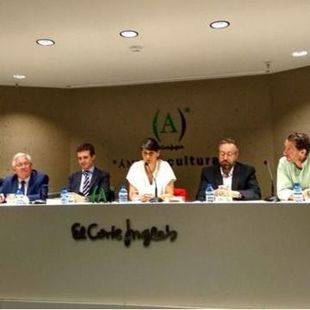 Podemos deja sola a la ‘gran coalición’ en el primer debate postelectoral