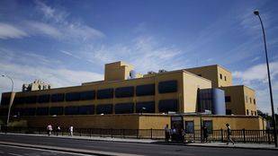 Carmena propondrá alternativas al internamiento de extranjeros en el CIE de Aluche