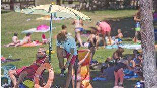 “Para protejerse del sol mejor cremas de protección baja, aplicándolas cada dos horas"