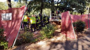 Un hombre se cae a un pozo de seis metros de profundidad en Moncloa