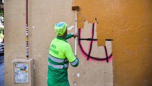 Diez personas conmutan las multas del Ayuntamiento por trabajos de limpieza