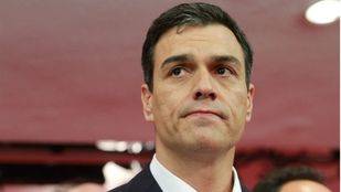 El PSOE, único partido que gana en intención de voto, según el CIS