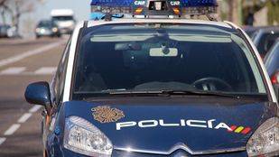 La Policía Nacional busca a un hombre por apuñalar a otro en el barrio del Pilar