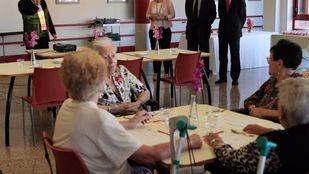 La Comunidad adjudicó 3.288 plazas en centros de mayores en el primer semestre del año