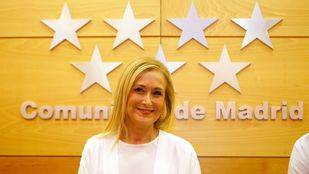 Cifuentes apela a “la responsabilidad de los líderes políticos” para no obstaculizar la formación de Gobierno
