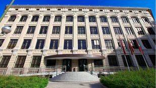 La EMVS regularizará la situación de 88 pisos okupados