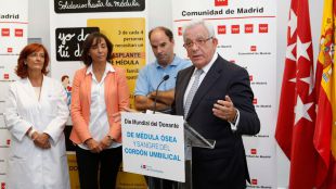 Sánchez Martos defiende cuadruplicar los donantes de médula