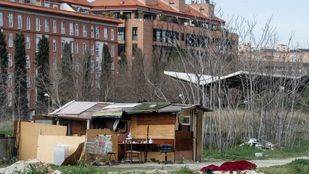 El Ayuntamiento sustituirá las chabolas de Delicias por pistas deportivas