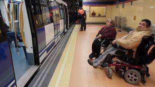 Ciudadanos critica la falta de accesibilidad de Metro y Cercanías