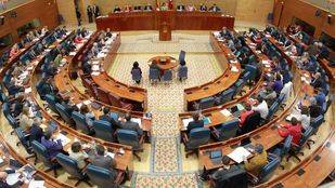 La Asamblea se enzarza en una guerra de cifras sobre la educación