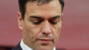 Críticos del PSOE presentan 17 dimisiones de la Ejecutiva, entre ellos Tomás Gómez, para provocar el cese de Sánchez