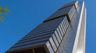 Amancio Ortega adquiere Torre Cepsa por unos 500 millones