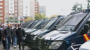 Nueve aficionados del Legia detenidos este martes pasan a disposición judicial