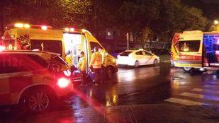 Un joven en estado muy grave tras ser arrollado por una furgoneta en Vallecas