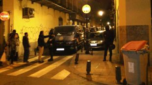 Desalojado el Patio Maravillas horas después de instalarse en Malasaña