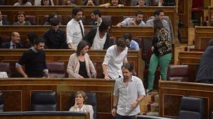 Diputados de Unidos Podemos se ausentan del Congreso en el minuto de silencio por Barberá