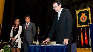 Una comisión académica investigará varios casos de plagio atribuídos al rector de la URJC