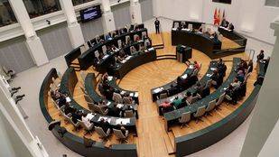 La nueva ordenación de plenos del Ayuntamiento, contra el reglamento y la Constitución, según distintos grupos