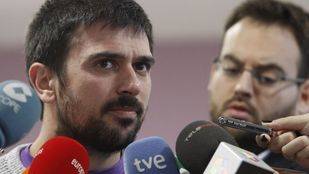 Ramón Espinar, autorizado a seguir ocupando tres cargos a la vez