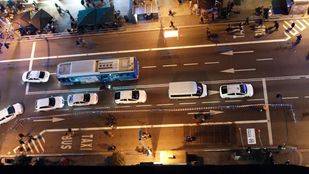 El cierre de Gran Vía atasca Twitter de 'memes' mientras el Ayuntamiento habla de "normalidad"