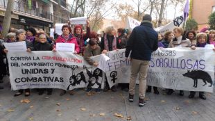 Cerca de mil personas reclaman la dimisión de David Pérez